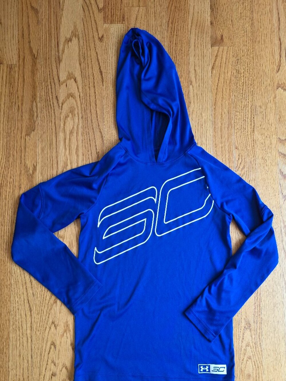 Under Armour Boys SC30 Stephen Curry Hooded Long Sleeve Shirt Blue M